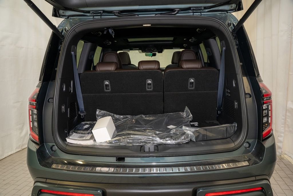 New 2026 Nissan Armada Platinum AWD/4WD image 6