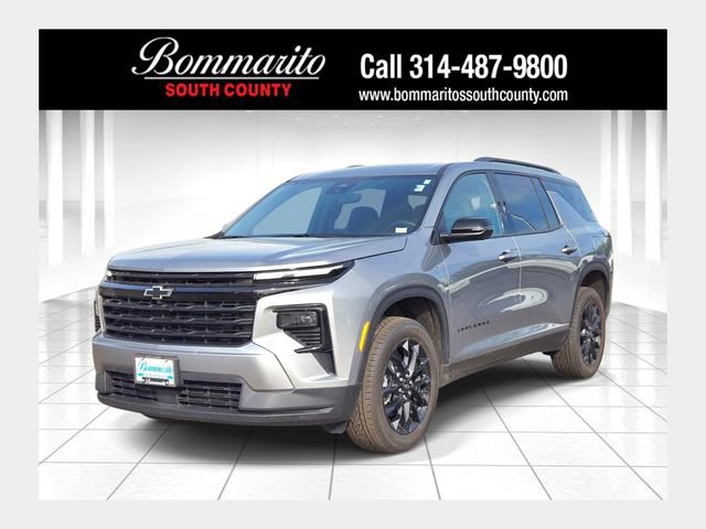 Used 2026 Chevrolet Traverse LT w/ Midnight/Sport Edition FWD image 1