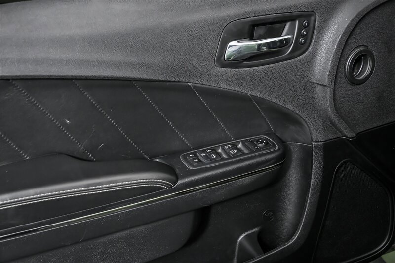 Used 2018 Dodge Charger SRT Hellcat w/ Harman/Kardon Audio Group image 15