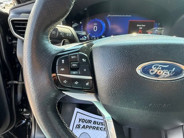 Used 2024 Ford Explorer ST w/ Equipment Group 401A AWD/4WD image 30
