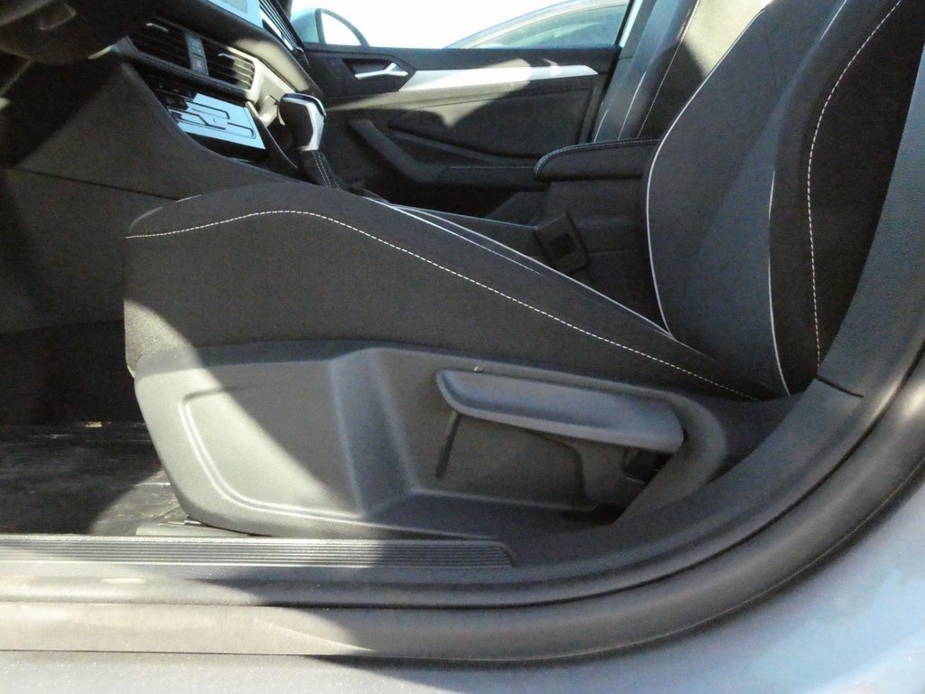 New 2026 Volkswagen Jetta Sport image 8