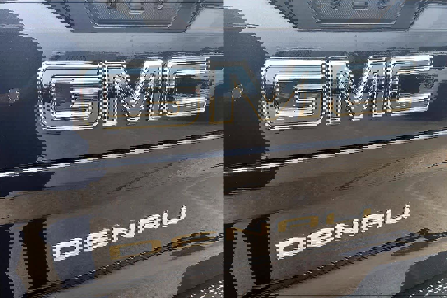 Used 2024 GMC Sierra 2500 Denali Ultimate image 31