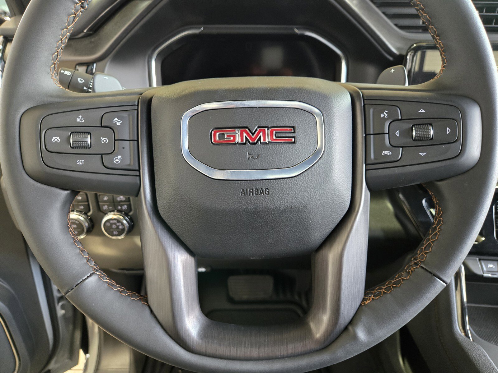 New 2025 GMC Sierra 1500 AT4 w/ AT4 Premium Package image 11