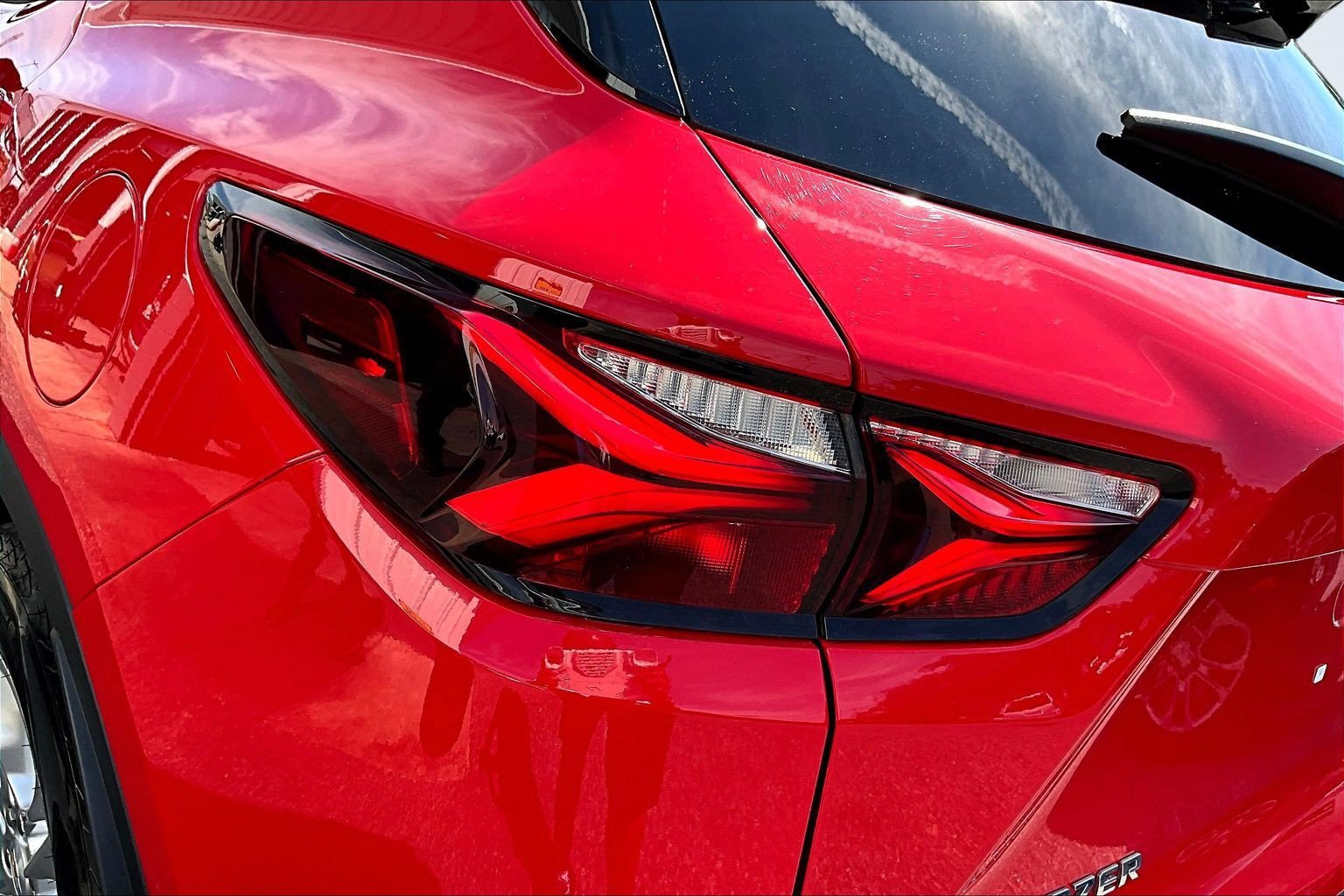 Used 2020 Chevrolet Blazer LT FWD image 19