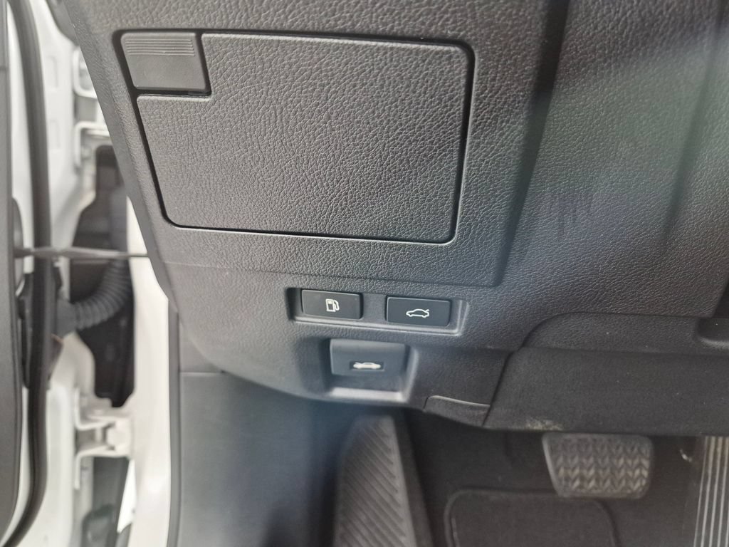 Used 2019 Lexus ES 350 w/ Premium Package FWD image 12