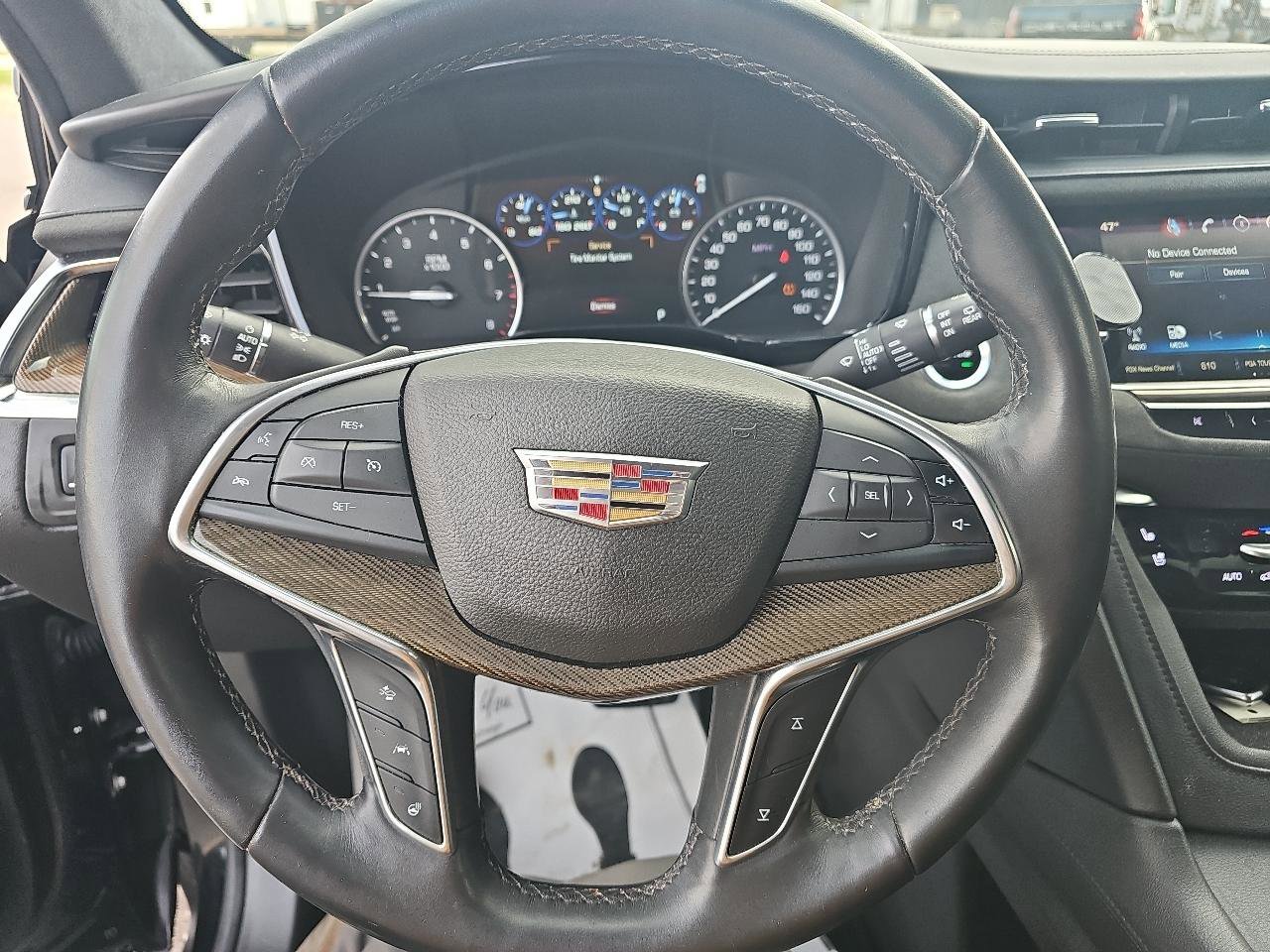 Used 2017 Cadillac XT5 Platinum AWD/4WD image 15