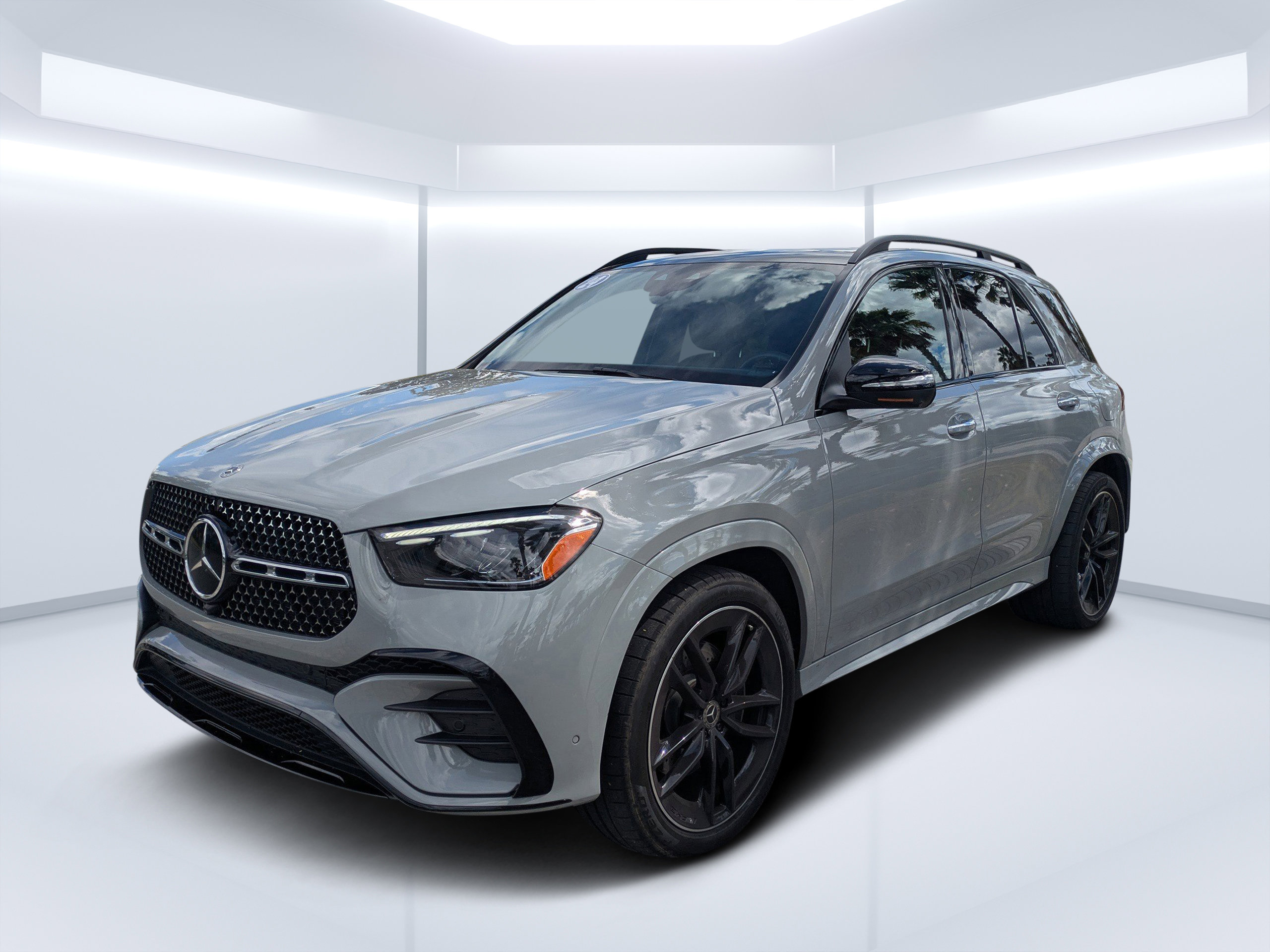Used 2024 Mercedes-Benz GLE 450e 4MATIC image 7