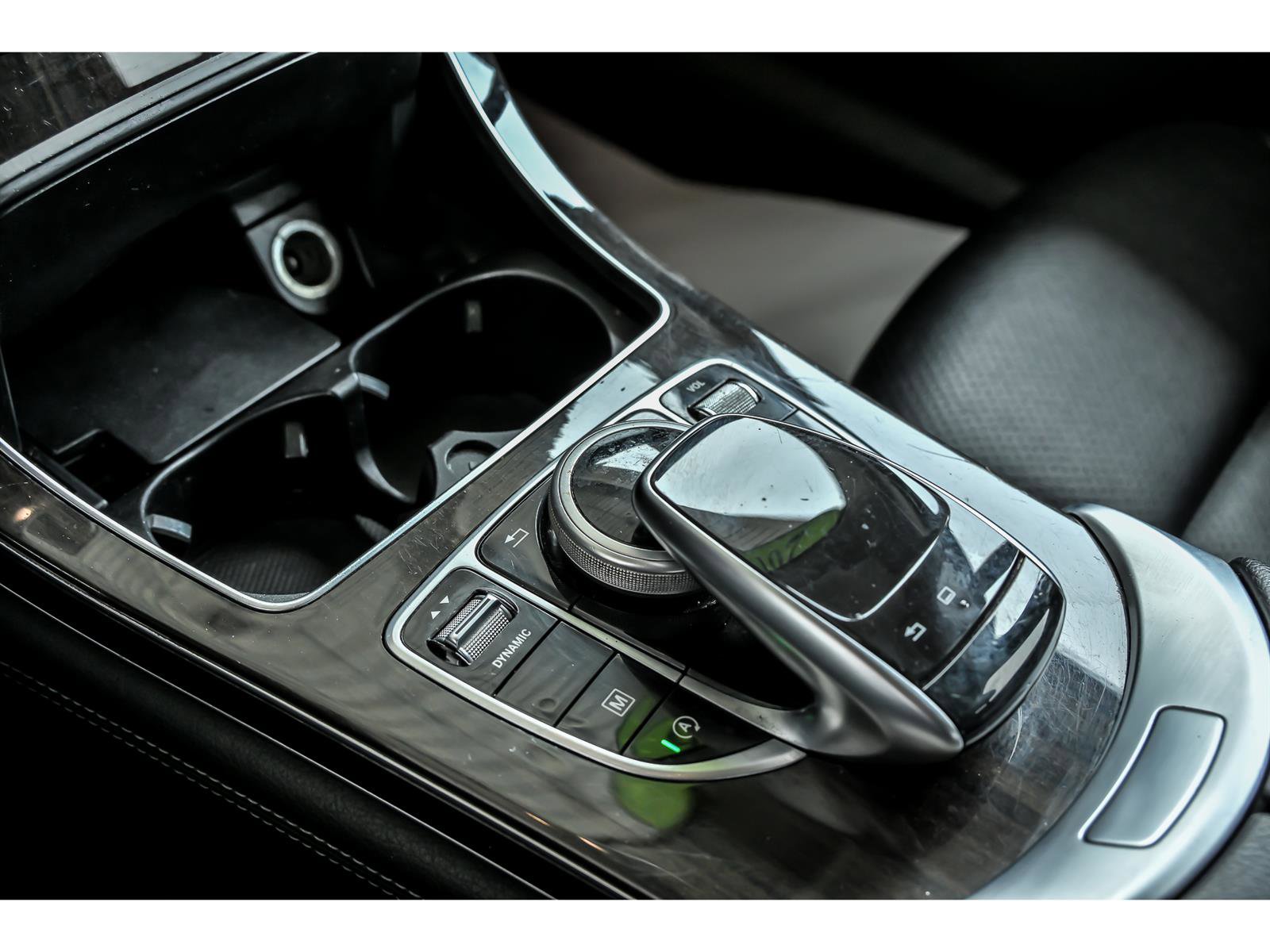 Used 2016 Mercedes-Benz GLC 300 4MATIC image 22