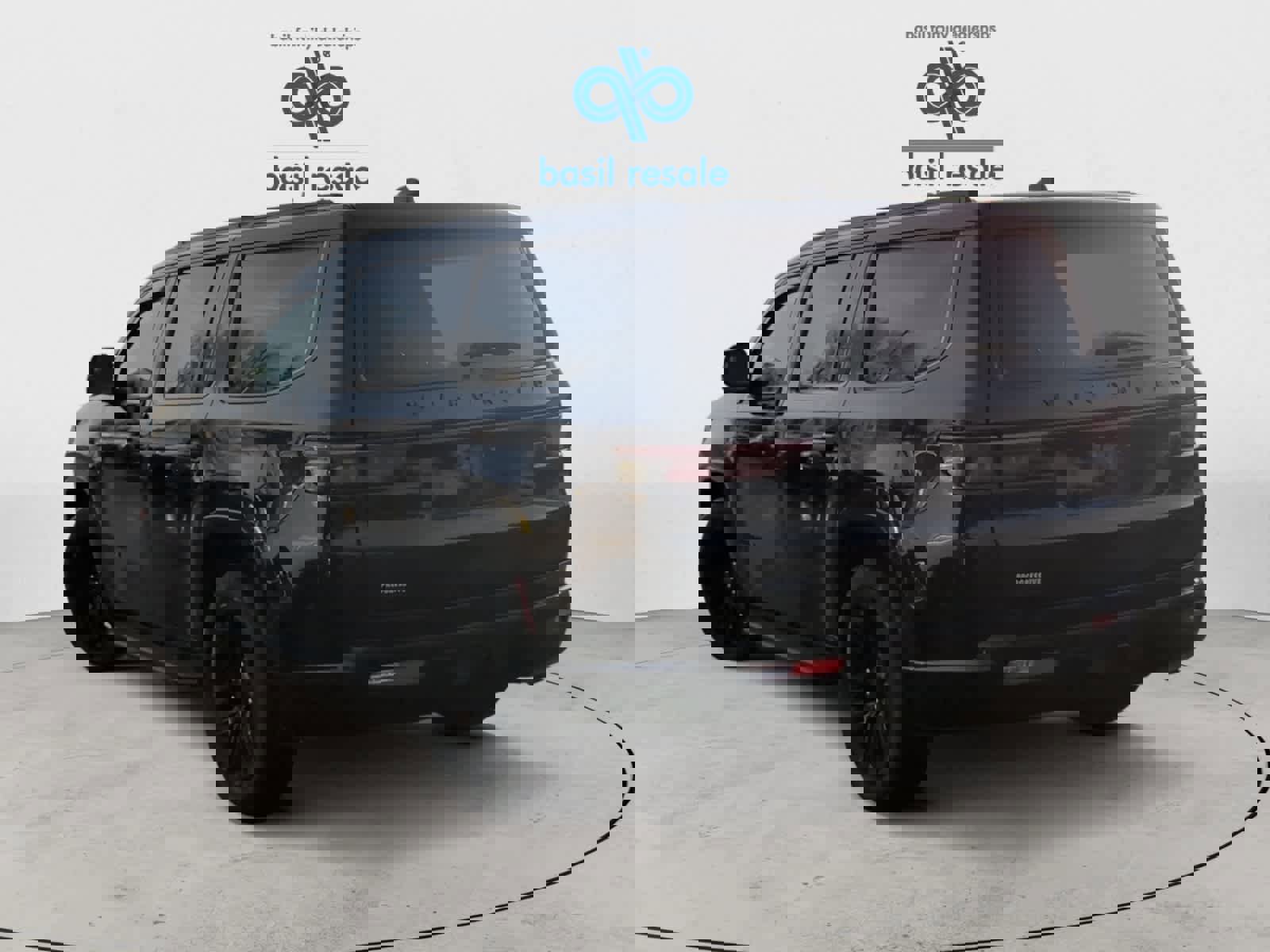 Used 2023 Jeep Wagoneer Series II image 4