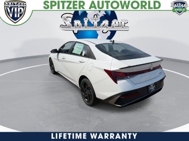 New 2026 Hyundai Elantra Sport FWD image 11