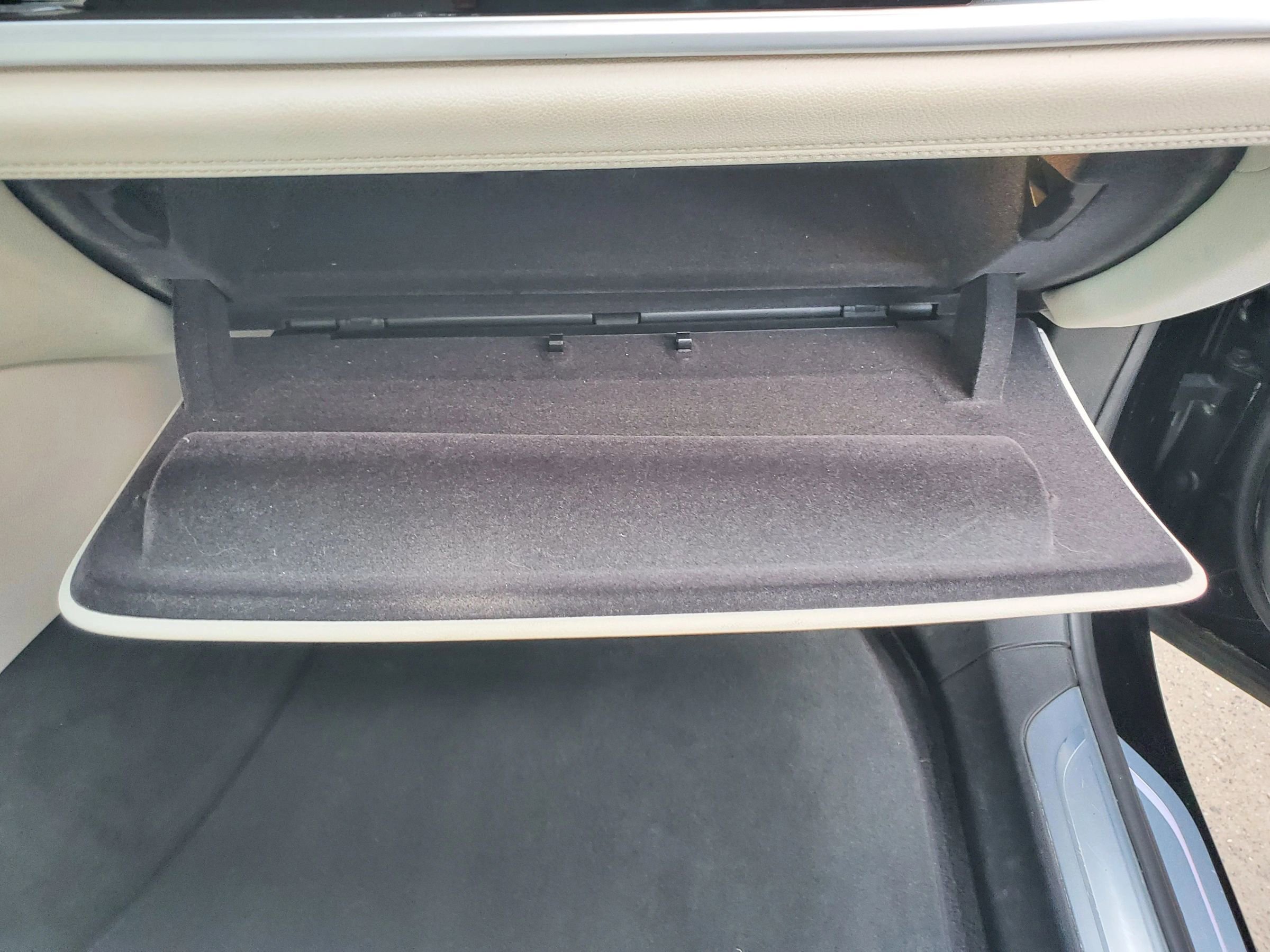 Used 2018 BMW 750i xDrive image 34