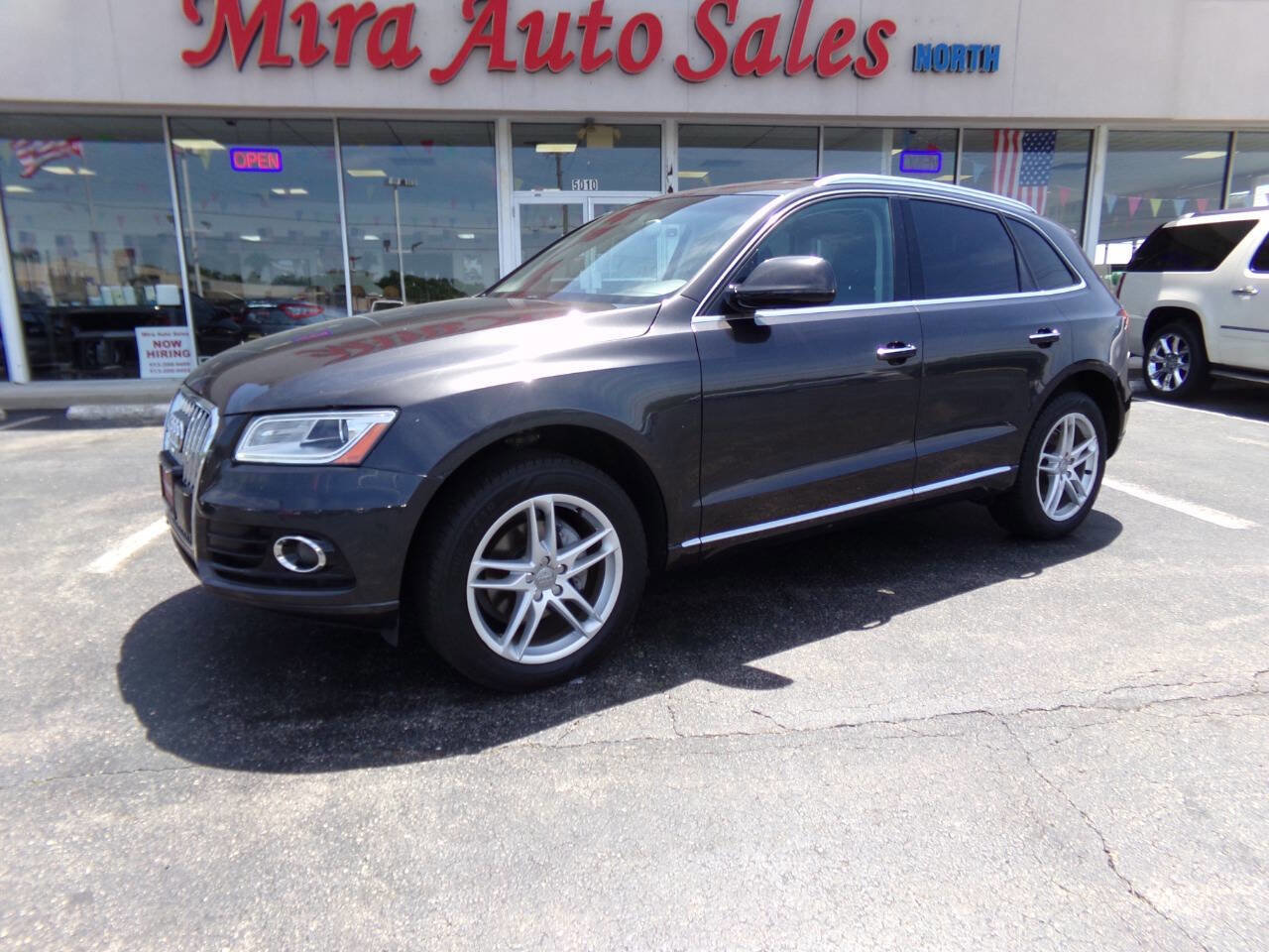 Used 2017 Audi Q5 2.0T Premium Plus w/ Technology Package AWD/4WD image 50