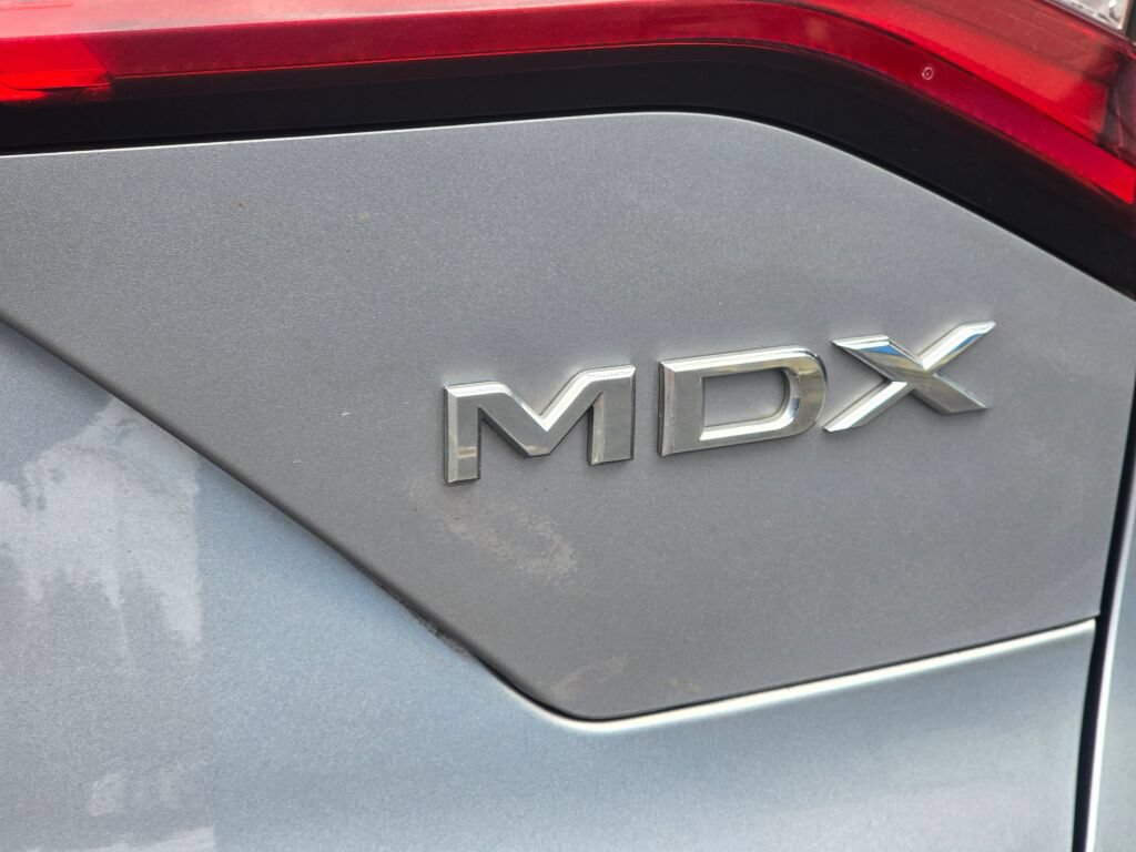 Used 2023 Acura MDX w/ Technology Package AWD/4WD image 15
