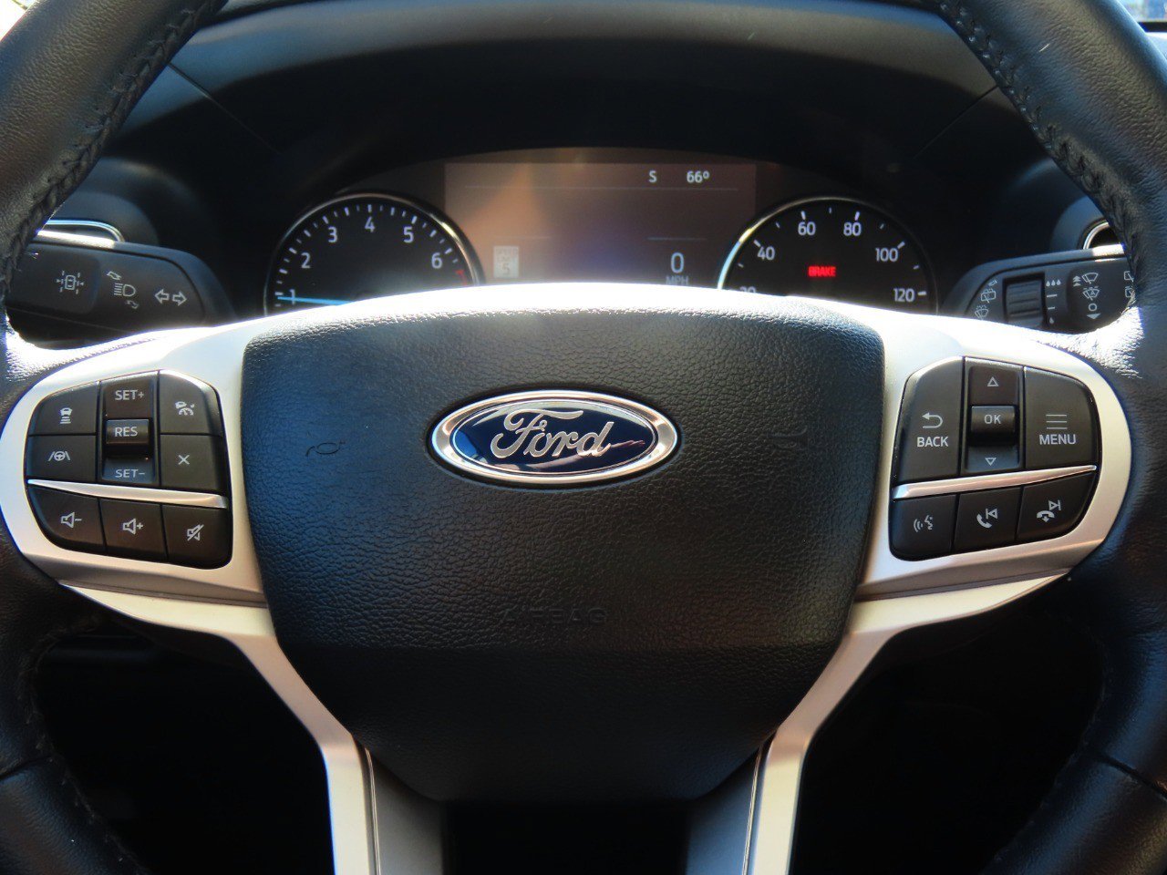 Certified 2023 Ford Explorer Limited w/ Equipment Group 301A image 30