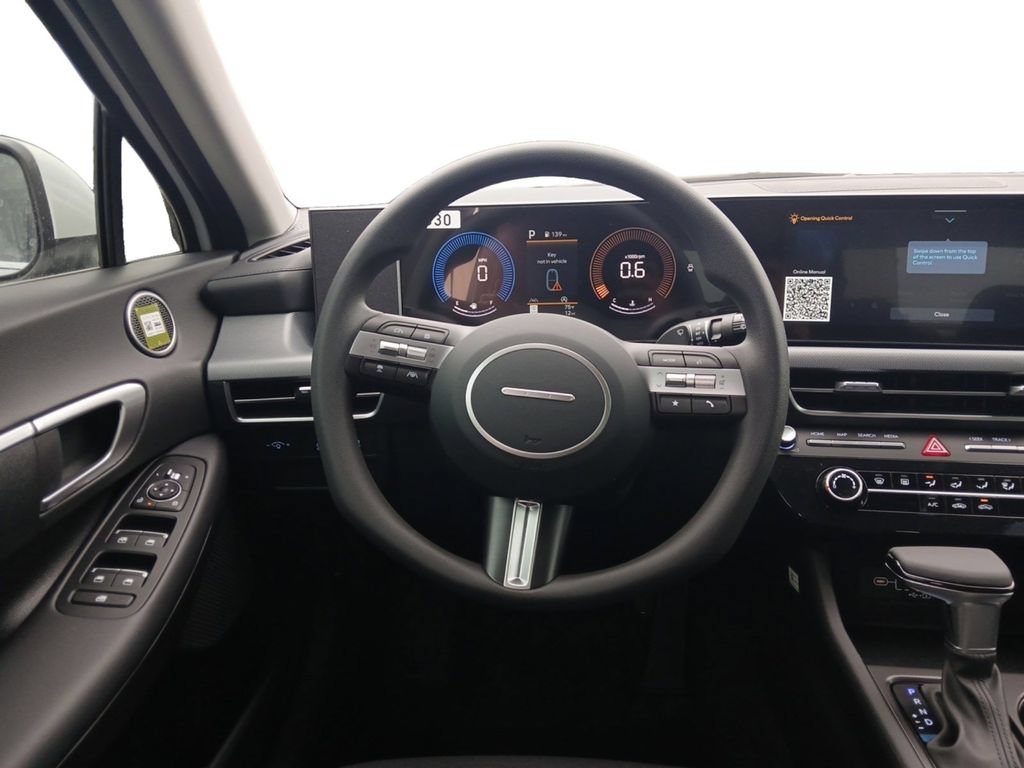 New 2026 Hyundai Sonata SE FWD image 13