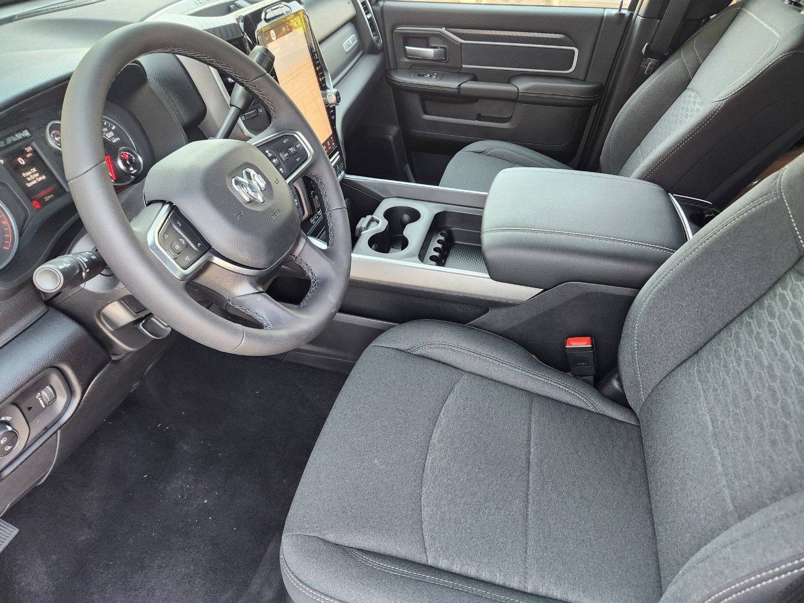 New 2026 RAM 2500 Lone Star AWD/4WD image 13