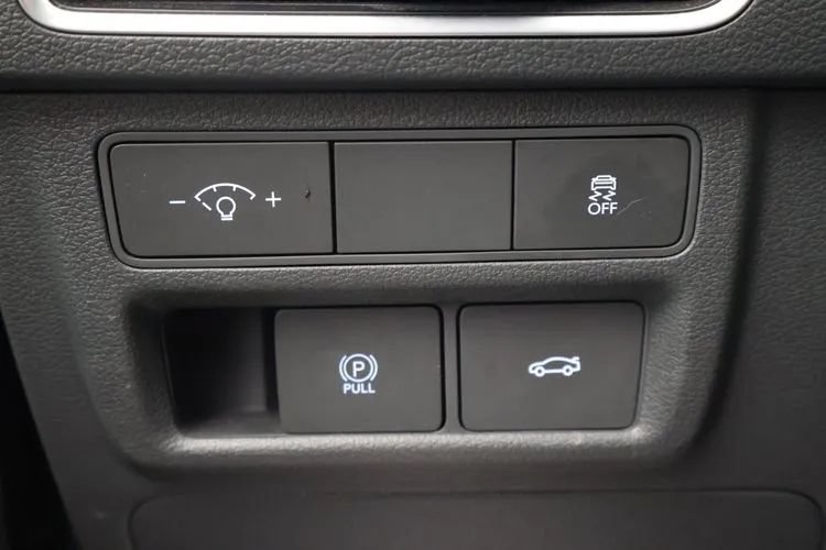 Used 2025 Hyundai Sonata SEL FWD image 21