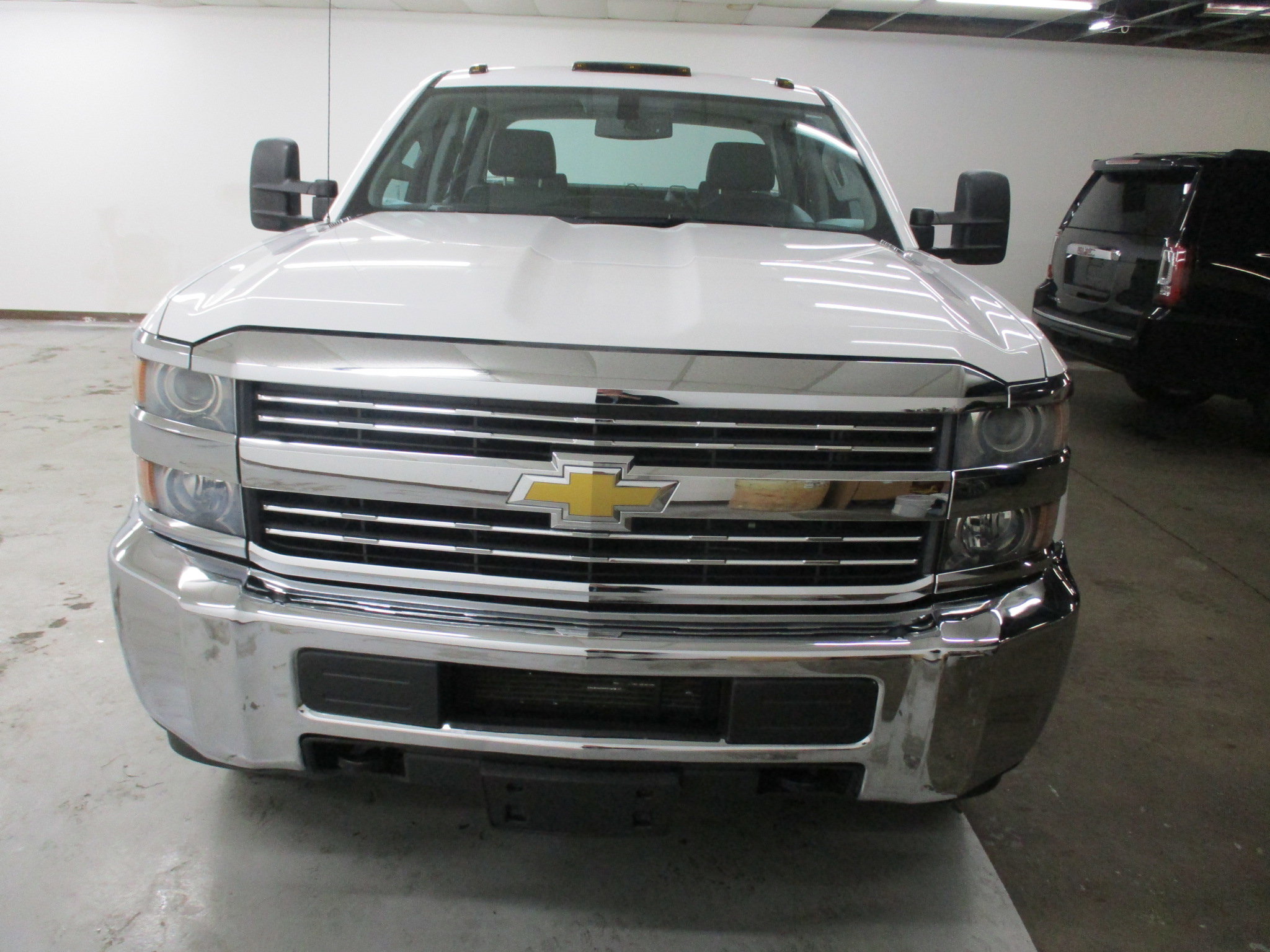 Used 2015 Chevrolet Silverado 3500 W/T w/ WT Convenience Package image 2