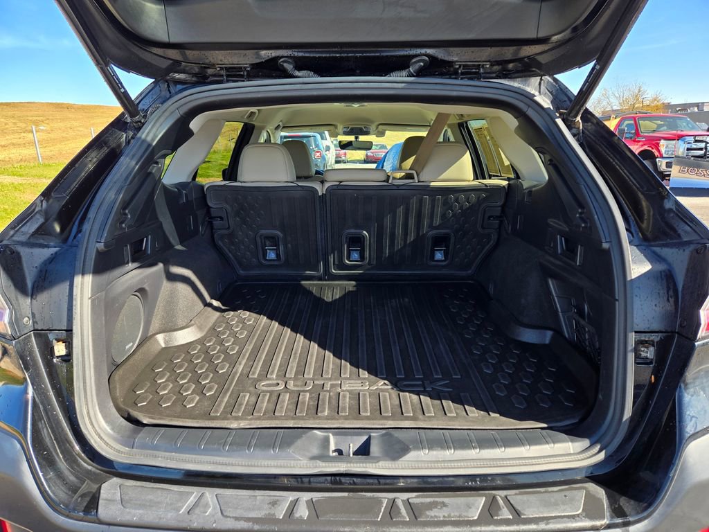 Used 2020 Subaru Outback Limited w/ Popular Package #2 image 28