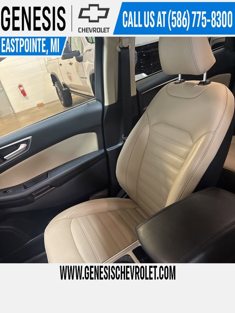 Used 2024 Ford Edge SEL w/ Convenience Package image 8