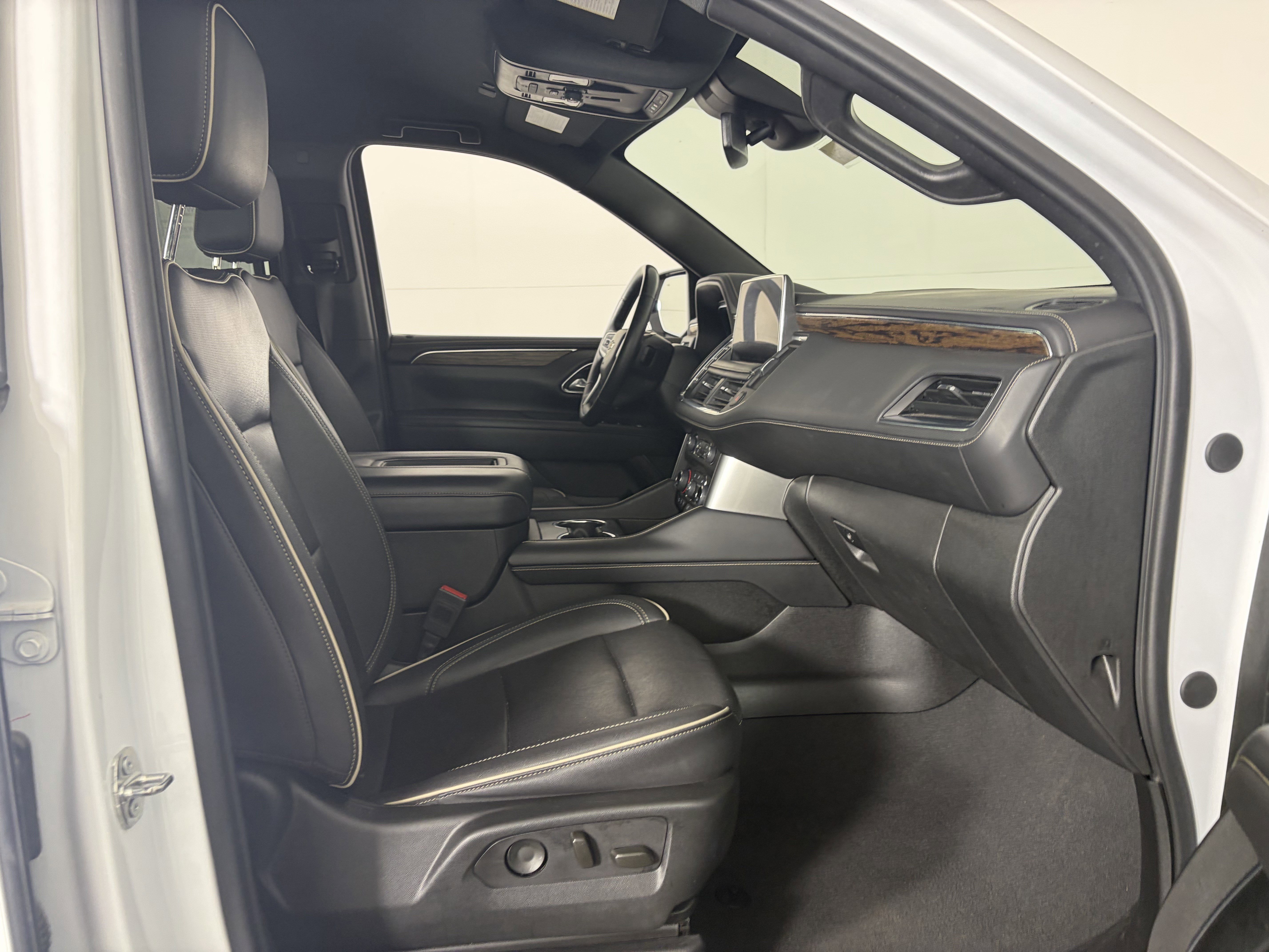 Used 2024 Chevrolet Tahoe Premier image 48