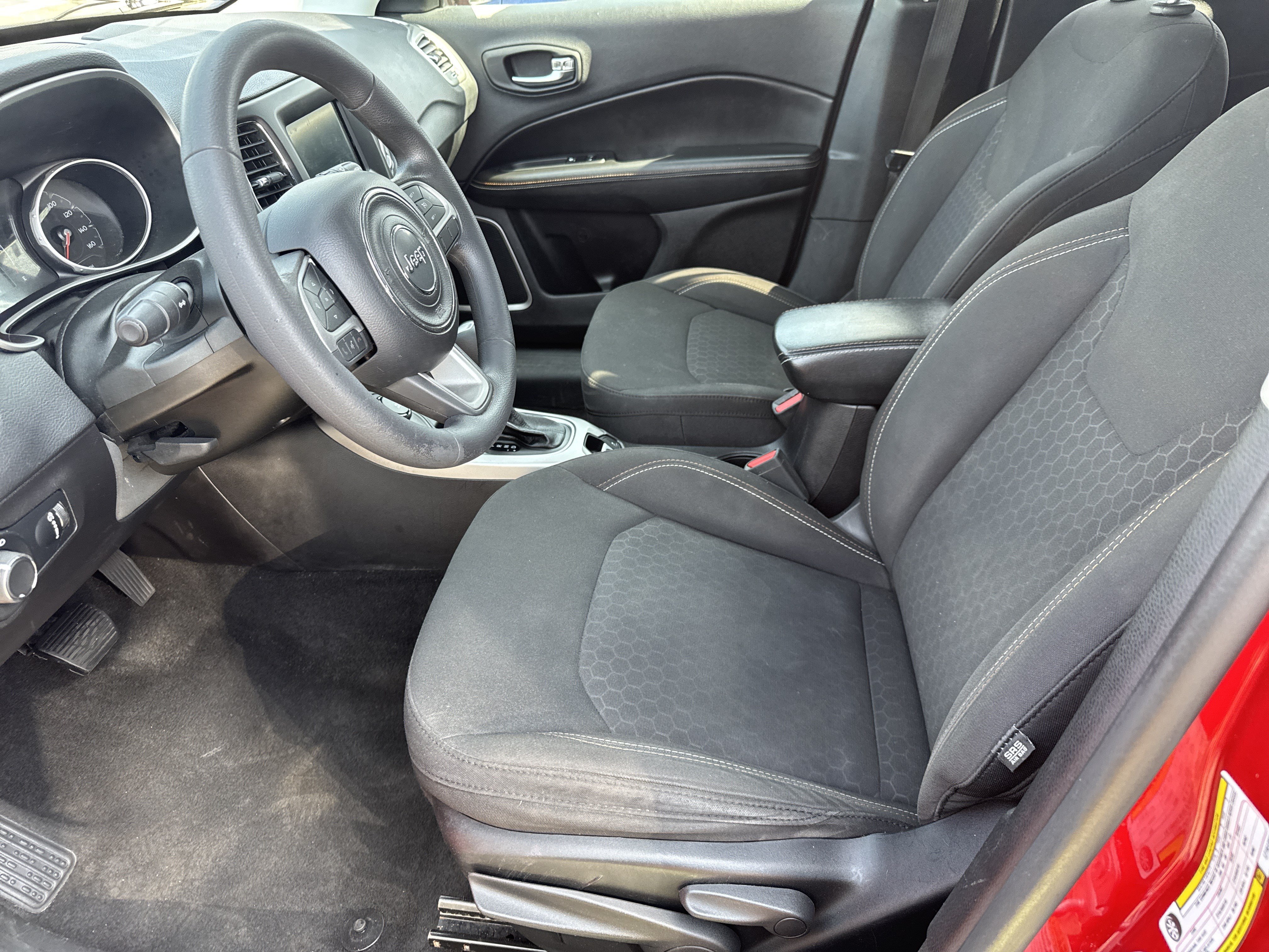 Used 2020 Jeep Compass Sport AWD/4WD image 10