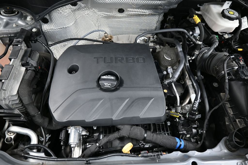 Used 2022 Buick Encore GX Preferred w/ Sport Touring Package AWD/4WD image 16