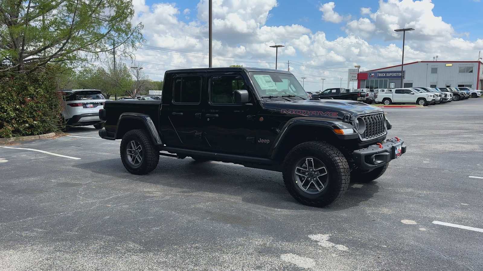 New 2026 Jeep Gladiator Mojave image 2