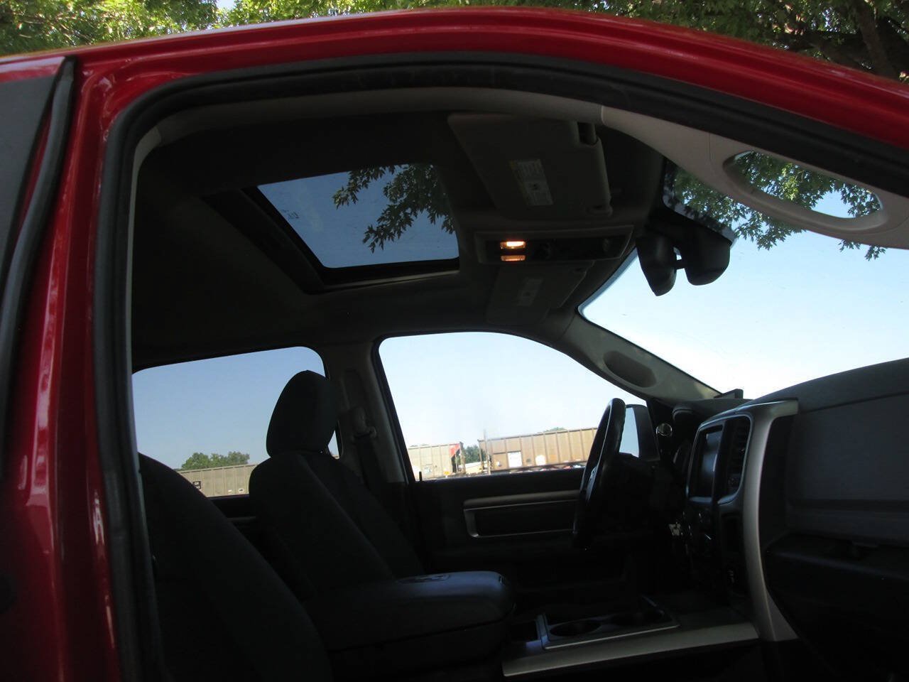 Used 2015 RAM 2500 Big Horn AWD/4WD image 31