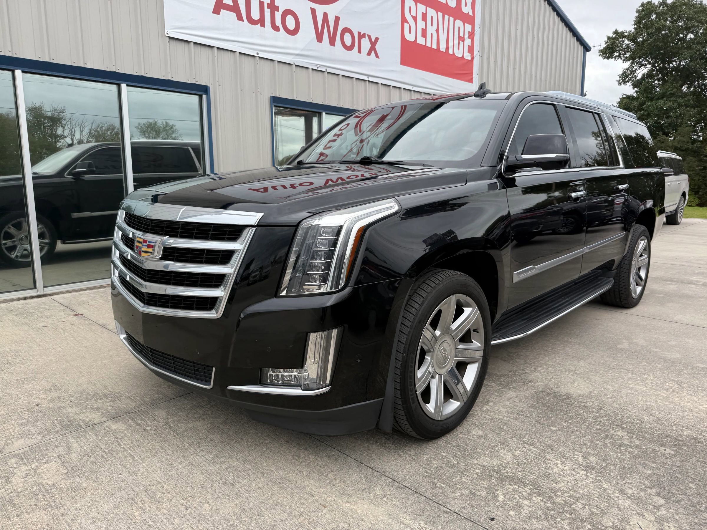 Used 2020 Cadillac Escalade ESV Luxury image 7