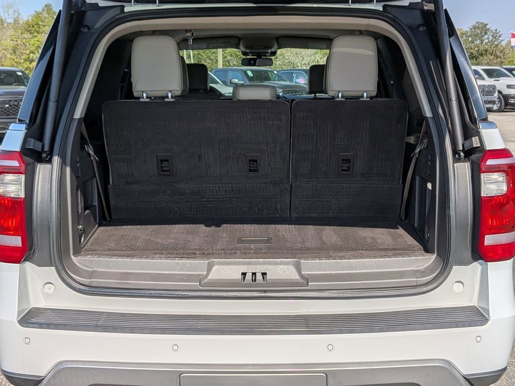 Used 2021 Ford Expedition XLT RWD image 26