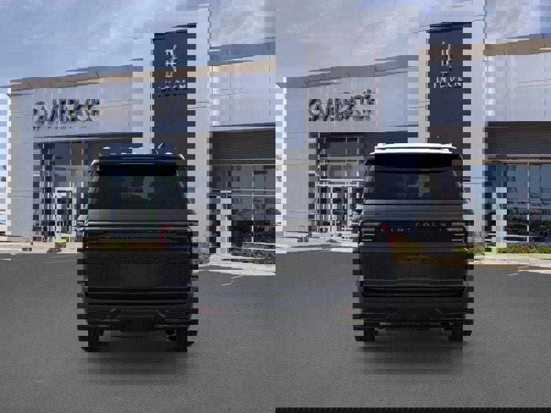 New 2026 Lincoln Navigator Reserve image 35