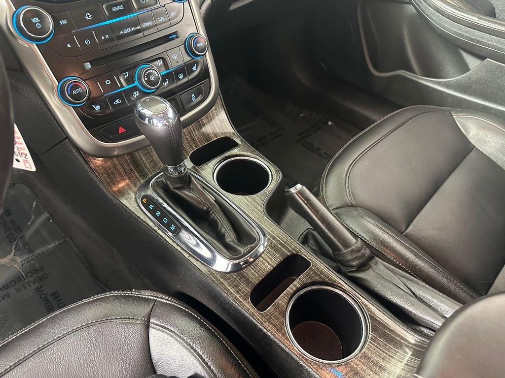 Used 2016 Chevrolet Malibu LTZ FWD image 29