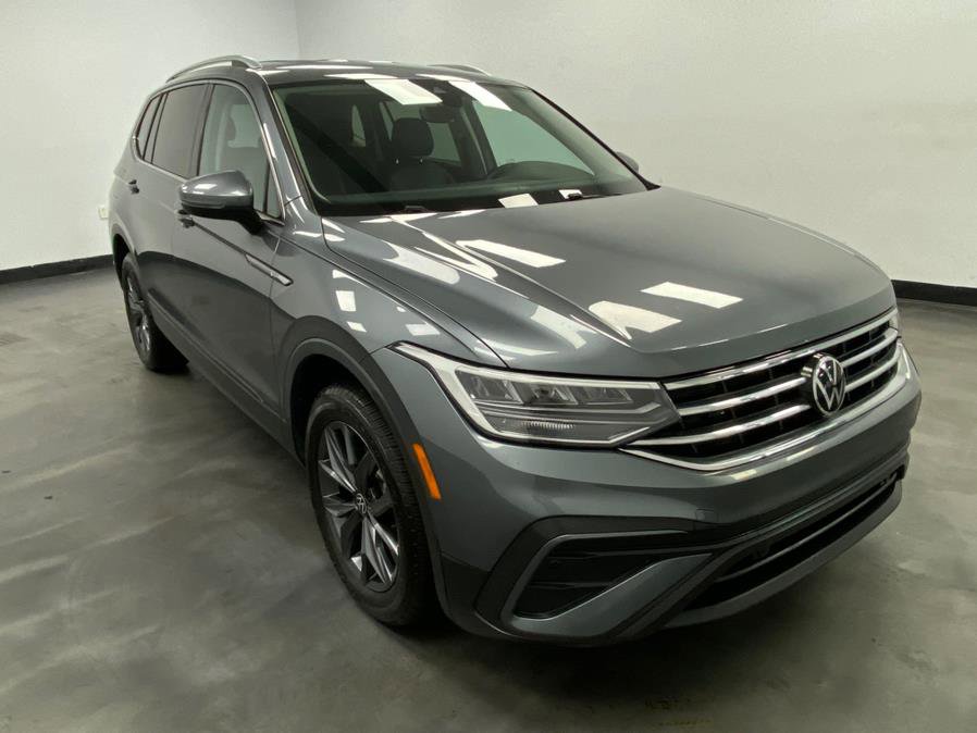 Used 2023 Volkswagen Tiguan SE AWD/4WD image 8