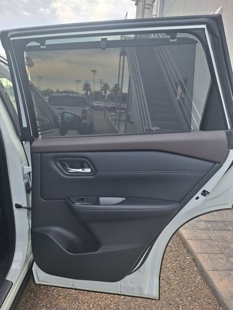 Certified 2023 Nissan Rogue SV w/ SV Premium Package FWD image 25