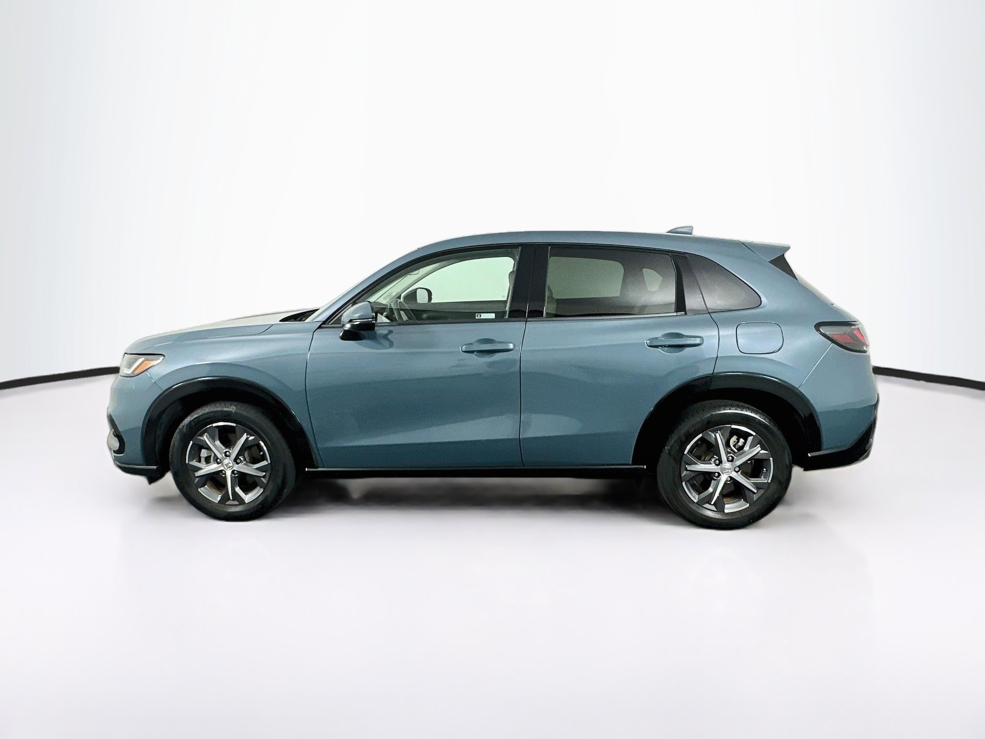 Used 2024 Honda HR-V EX-L image 4