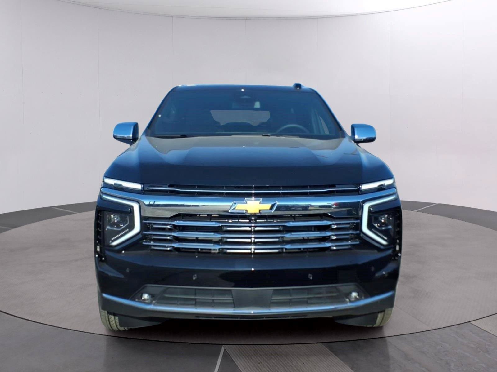 New 2026 Chevrolet Tahoe Premier w/ Sun And Tow Package AWD/4WD image 8