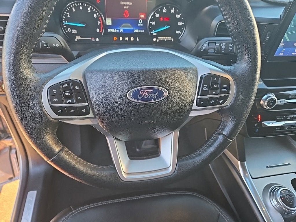 Used 2024 Ford Explorer Limited image 21