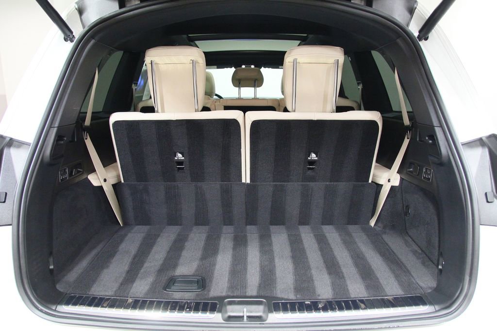 Used 2024 Mercedes-Benz GLS 450 4MATIC image 27