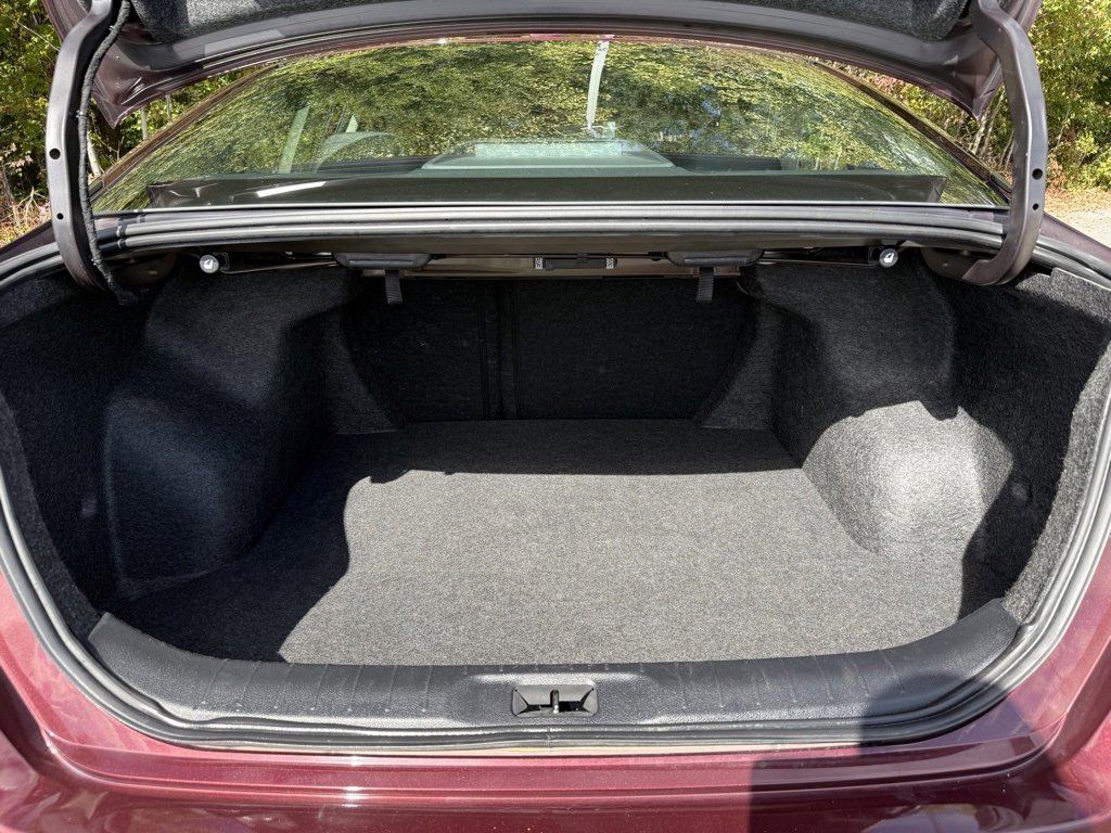 Used 2024 Nissan Altima 2.5 SV image 37