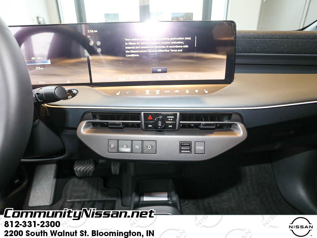 New 2026 Nissan Leaf Platinum+ w/ Cargo Package (Platinum+) FWD image 14
