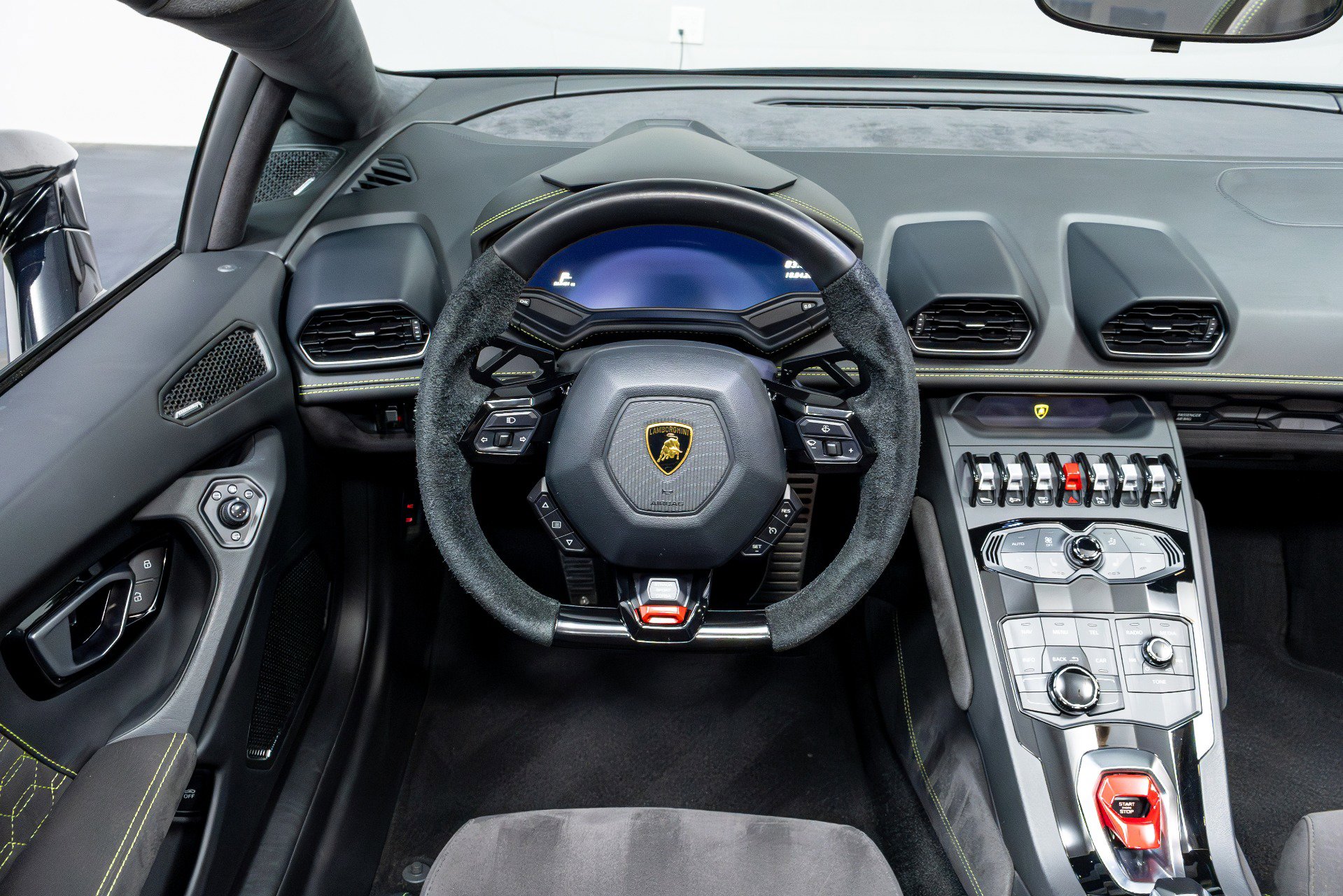 Used 2017 Lamborghini Huracan LP 610-4 image 57