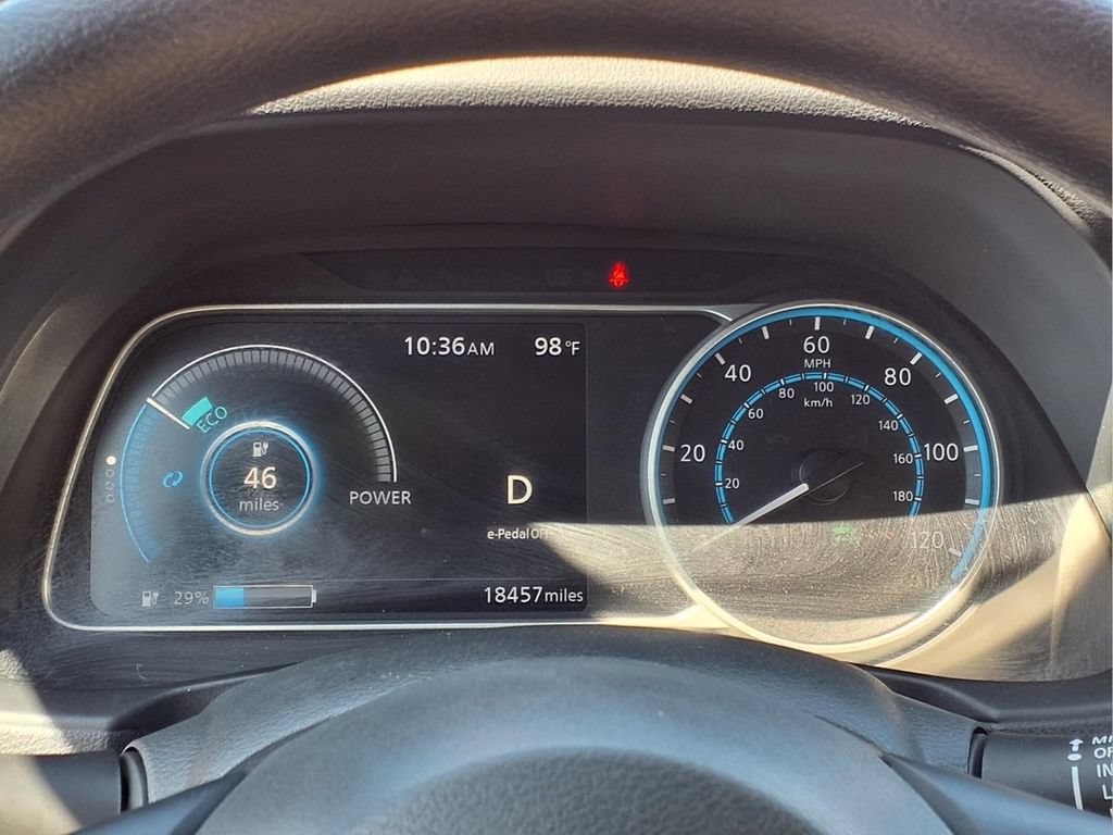 Used 2025 Nissan Leaf S FWD image 20
