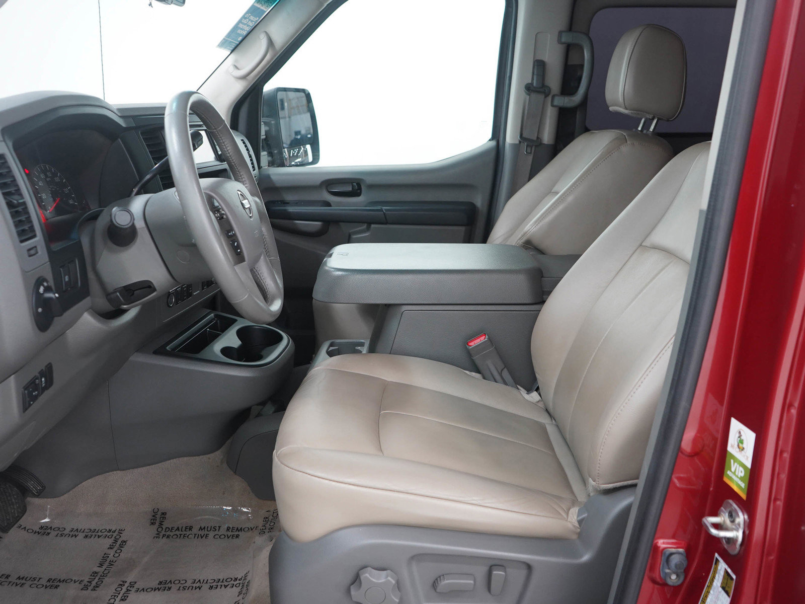 Used 2019 Nissan NV 3500 SL RWD image 18