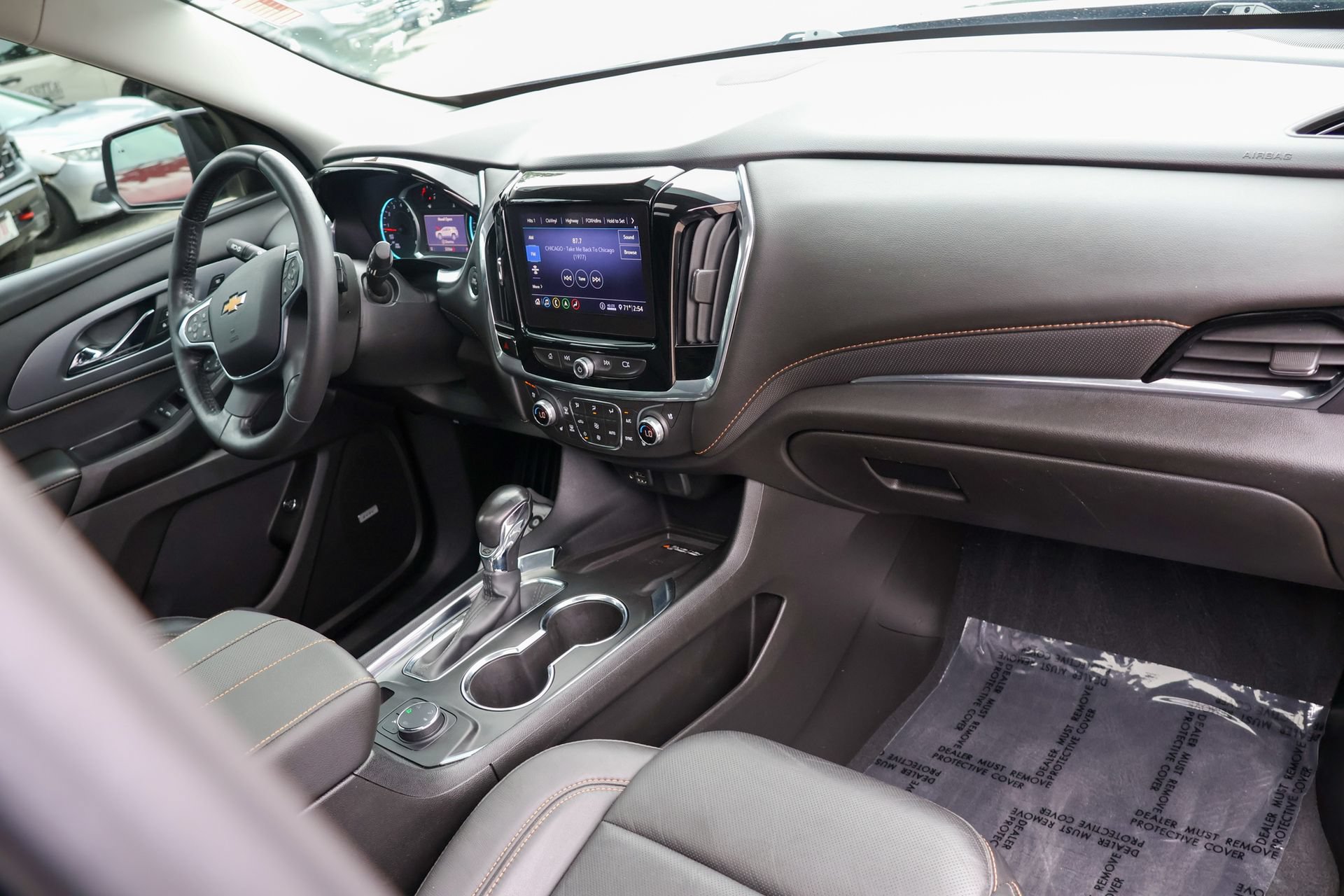 Used 2021 Chevrolet Traverse Premier w/ Redline Edition AWD/4WD image 31