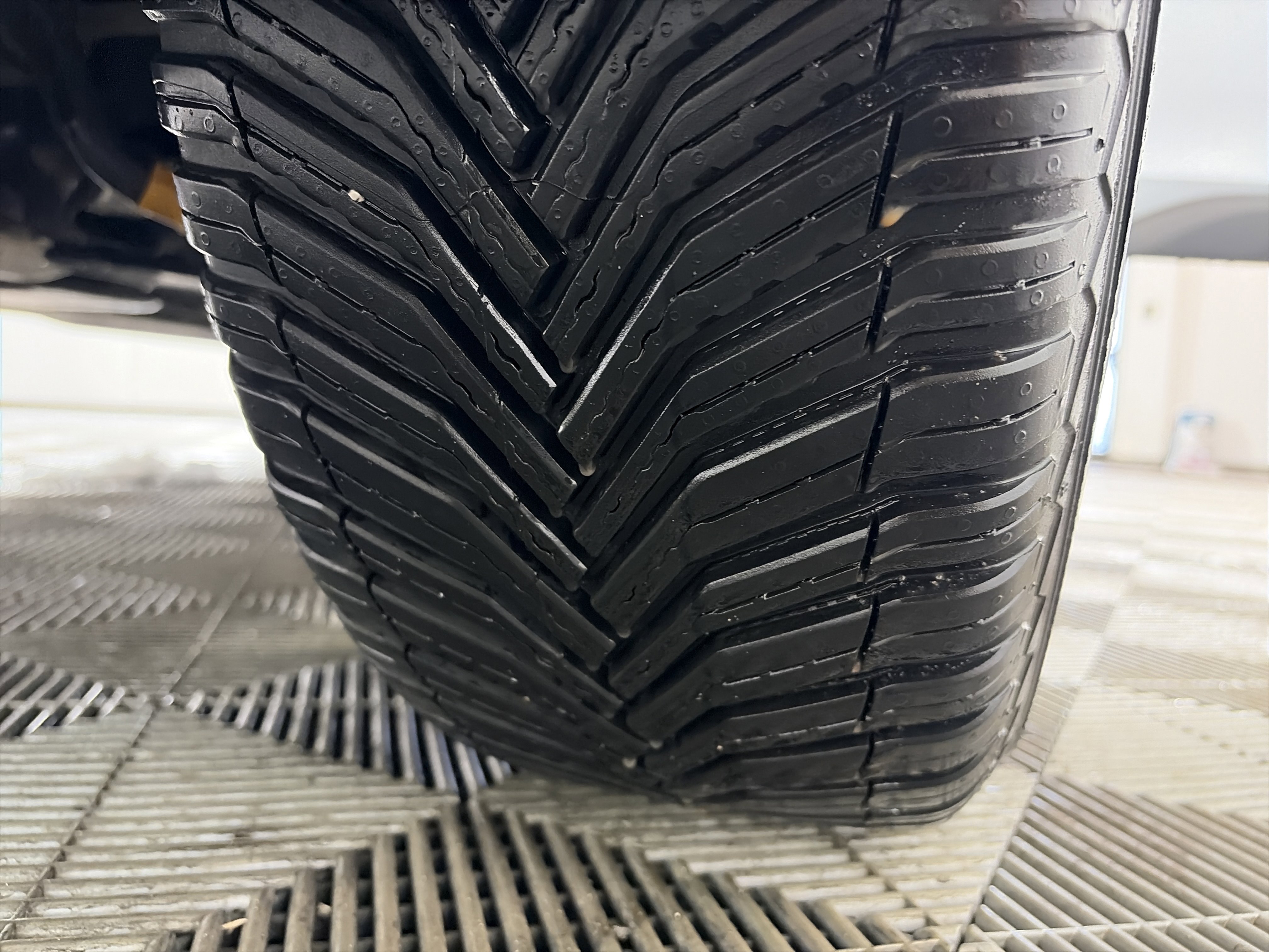 Used 2021 Subaru Outback Limited image 12