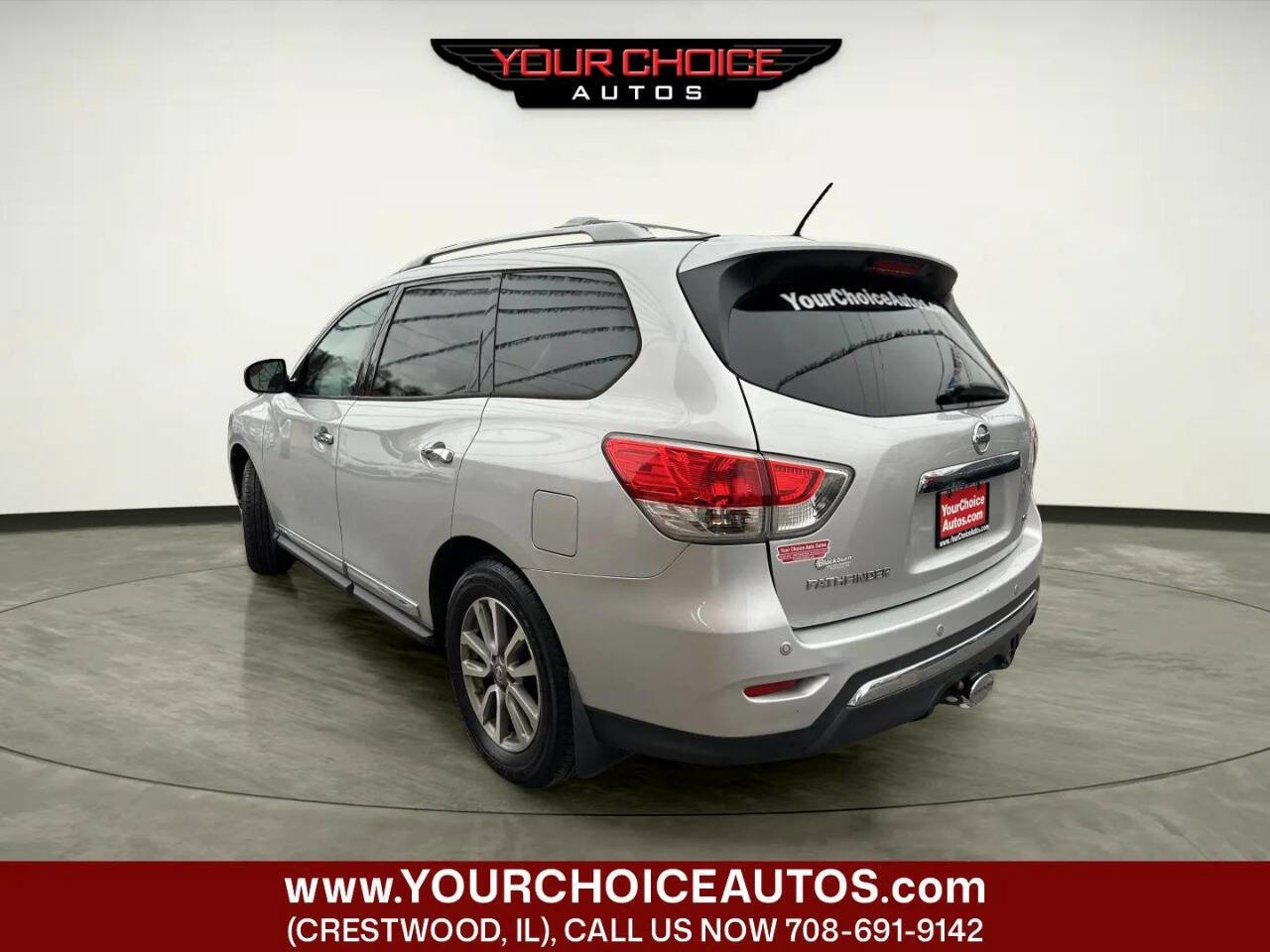 Used 2014 Nissan Pathfinder SL w/ Trailer Tow Package image 3