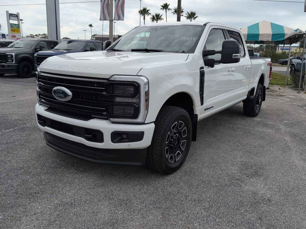 New 2026 Ford F250 Platinum w/ FX4 Off-Road Package AWD/4WD image 6