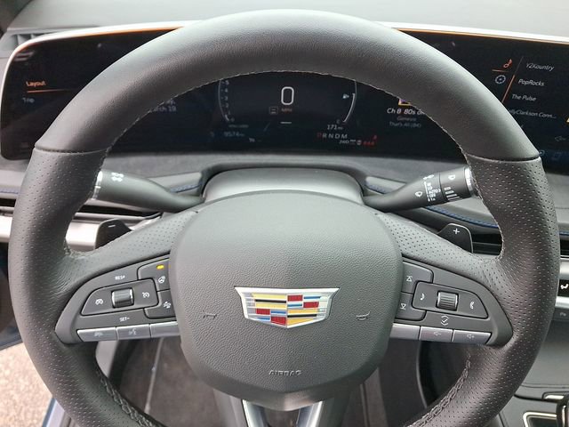 Certified 2025 Cadillac XT4 Sport image 18