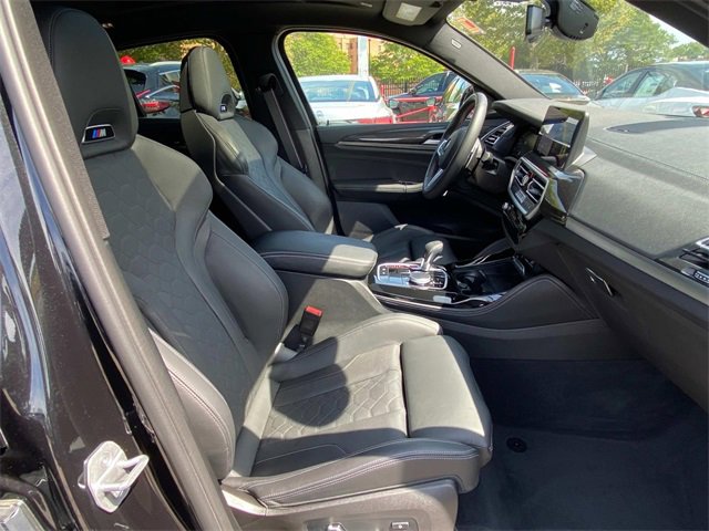 Used 2024 BMW X4 M w/ Competition Package image 9
